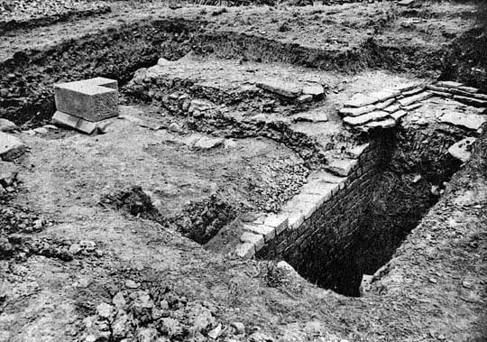 Black and white photograph of Benwell Vallum causeway under excavation in 1934