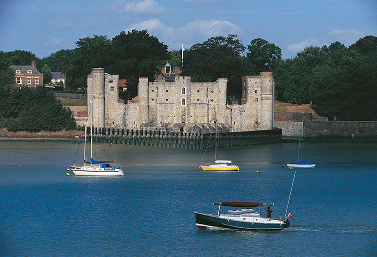 Upnor-Castle.jpg