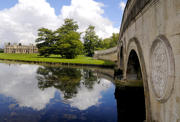 The-stone-bridge-and-house-Audley-N071345.jpg