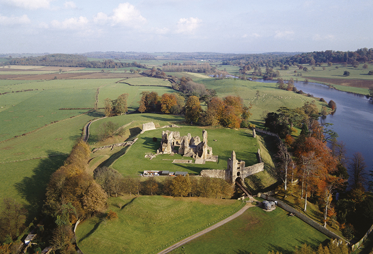 Sherborne-Old-castle-K930194.jpg