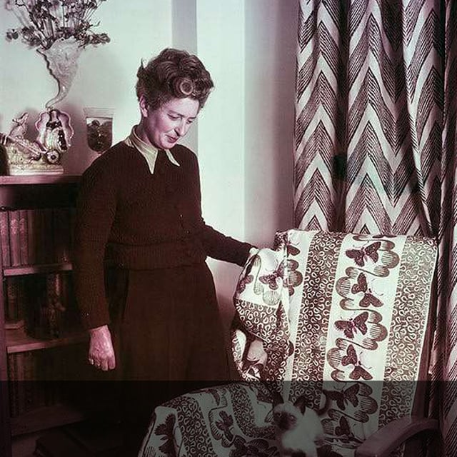 Enid Marx