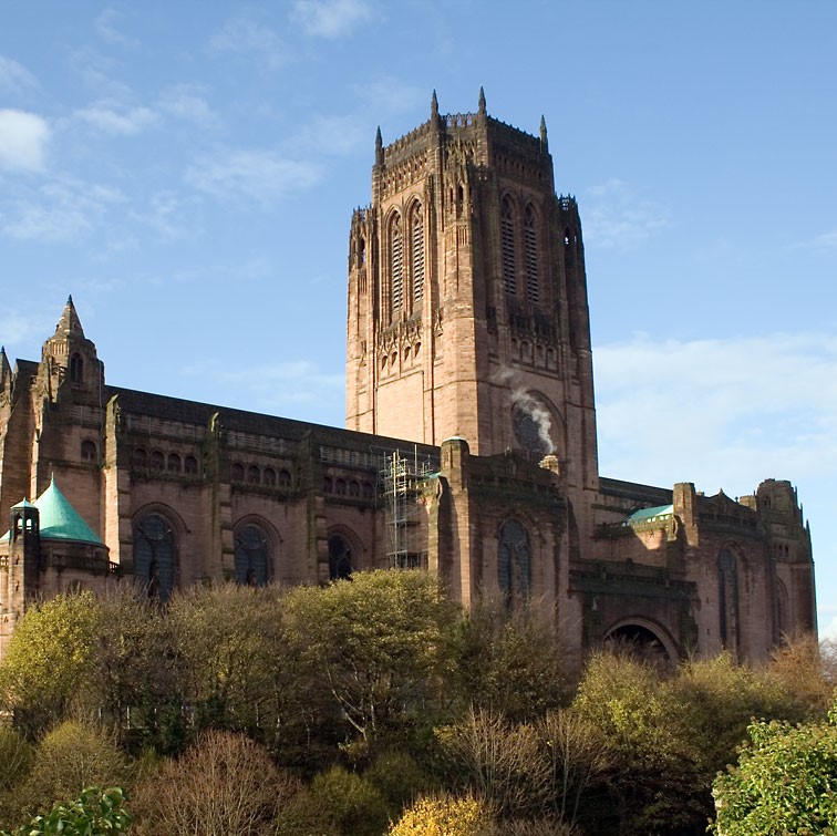 Photo of the exterior of Liverpool Cathedral on a sunny day