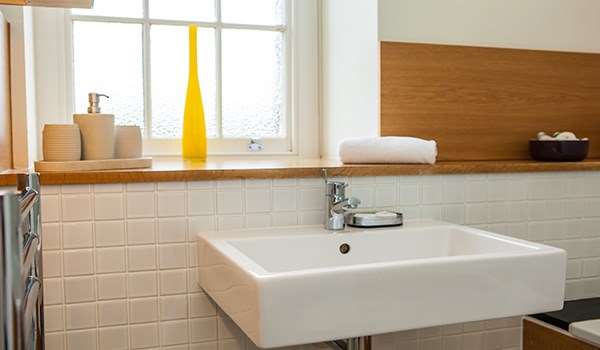 Bathroom, ground floor Bathroom, ground floor