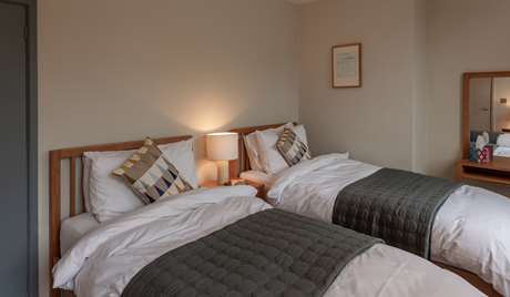 Twin bedroom, ground floor Twin bedroom, ground floor