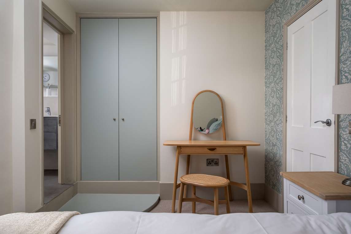 Twin bedroom, first floor Twin bedroom, first floor