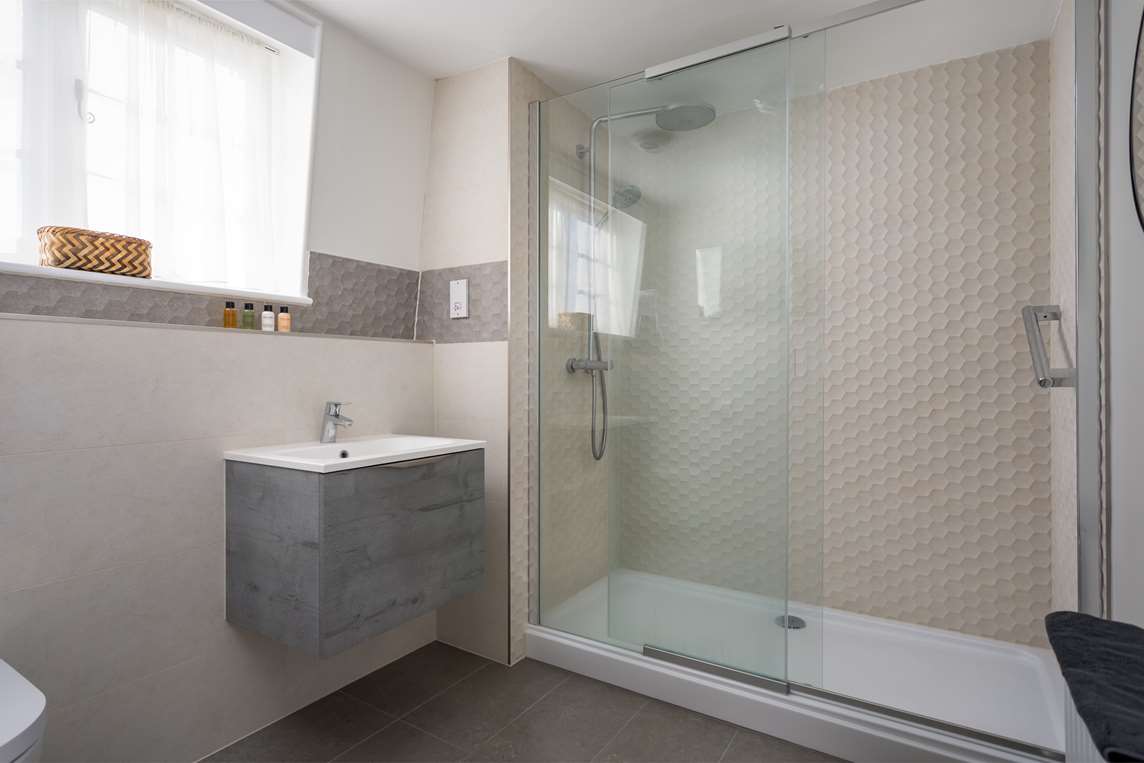 Shower room, second floor Shower room, second floor