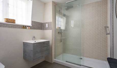 Shower room, second floor Shower room, second floor