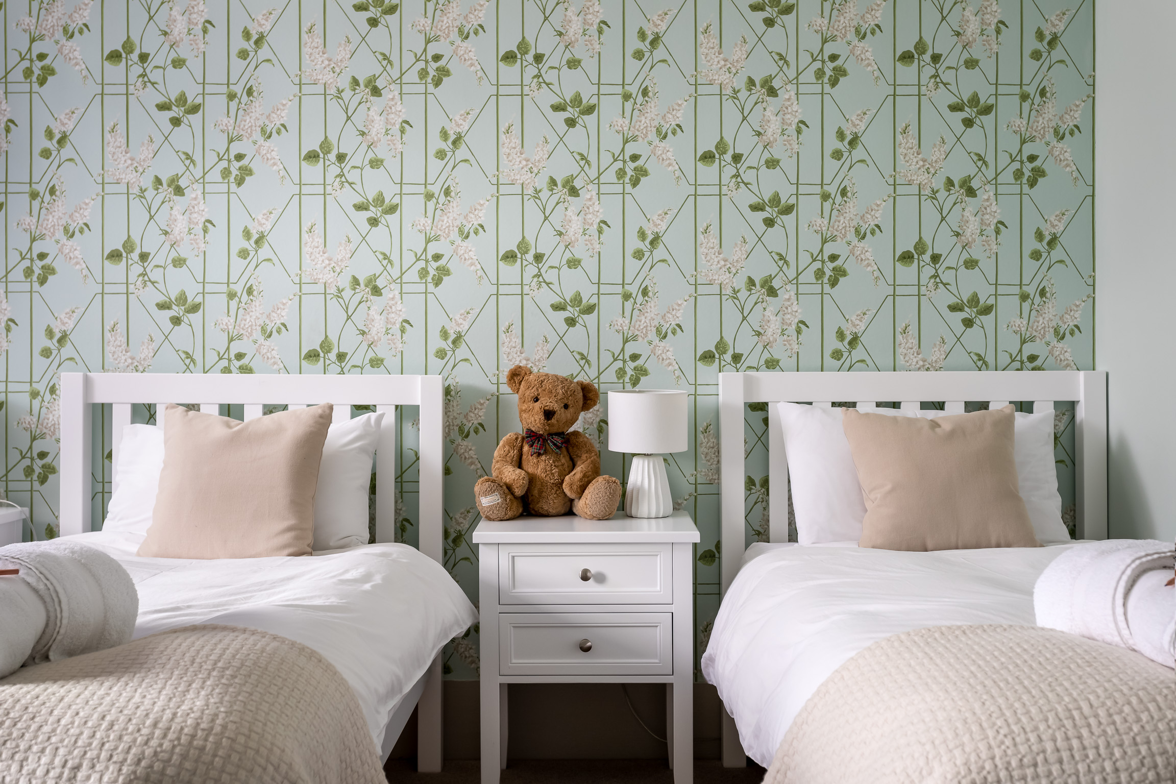 Twin bedroom, first floor