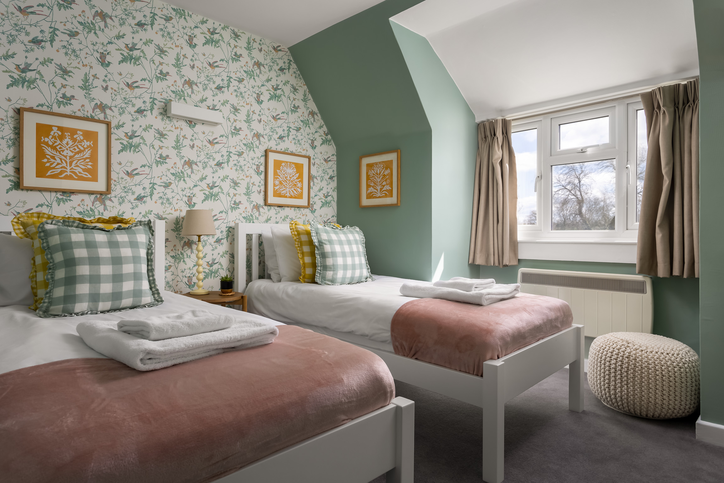 Twin bedroom, first floor 