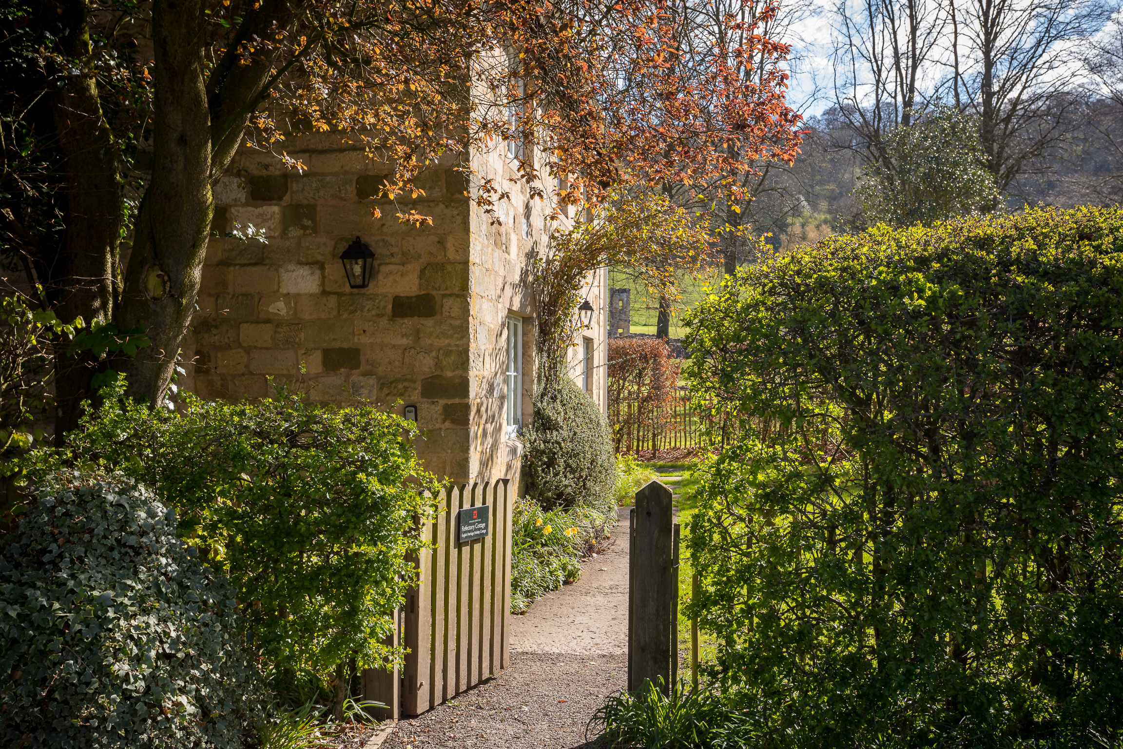 Access to Refectory Cottage