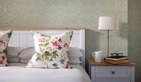 Master bedroom, ground floor Master bedroom, ground floor