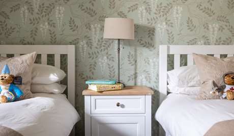 Twin bedroom, ground floor Twin bedroom, ground floor