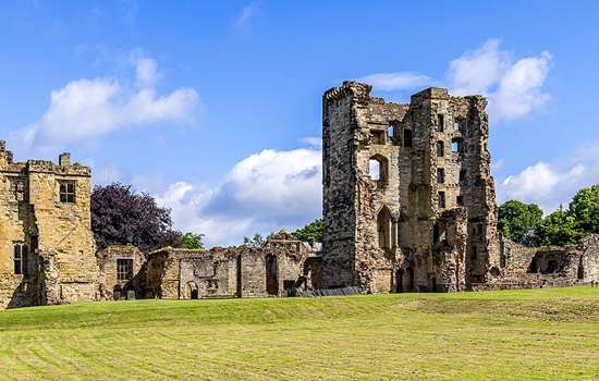 The ruins of Ashby de la Zouche Castle The ruins of Ashby de la Zouche Castle