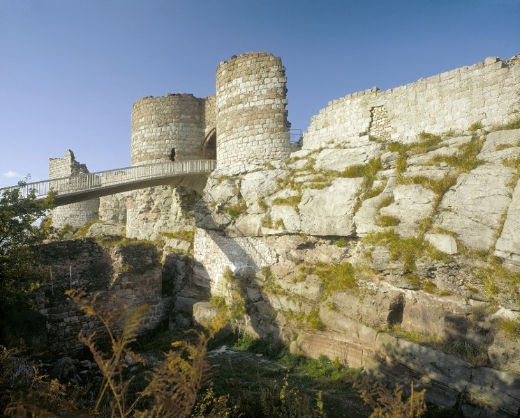 Beeston Castle and Woodland Park English Heritage