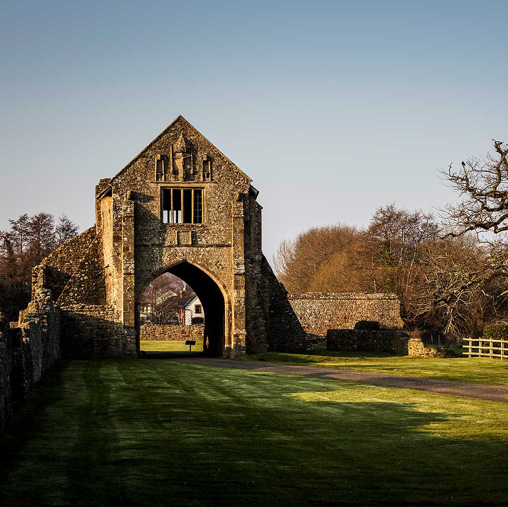 History of Cleeve Abbey | English Heritage