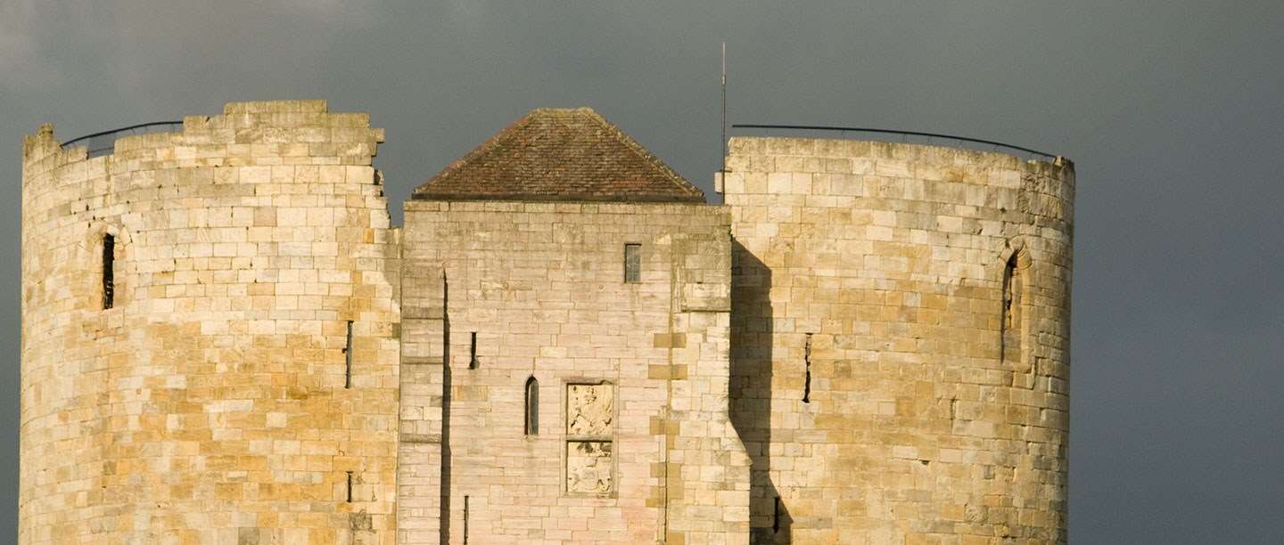 The Massacre Of The Jews At Clifford S Tower English Heritage