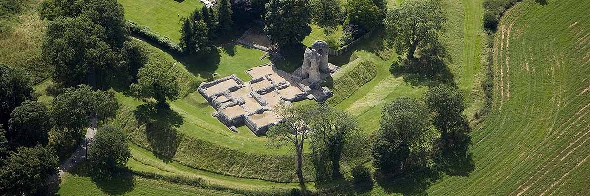 Aerial view of Ludgershall Castle, looking south-west Aerial view of Ludgershall Castle, looking south-west