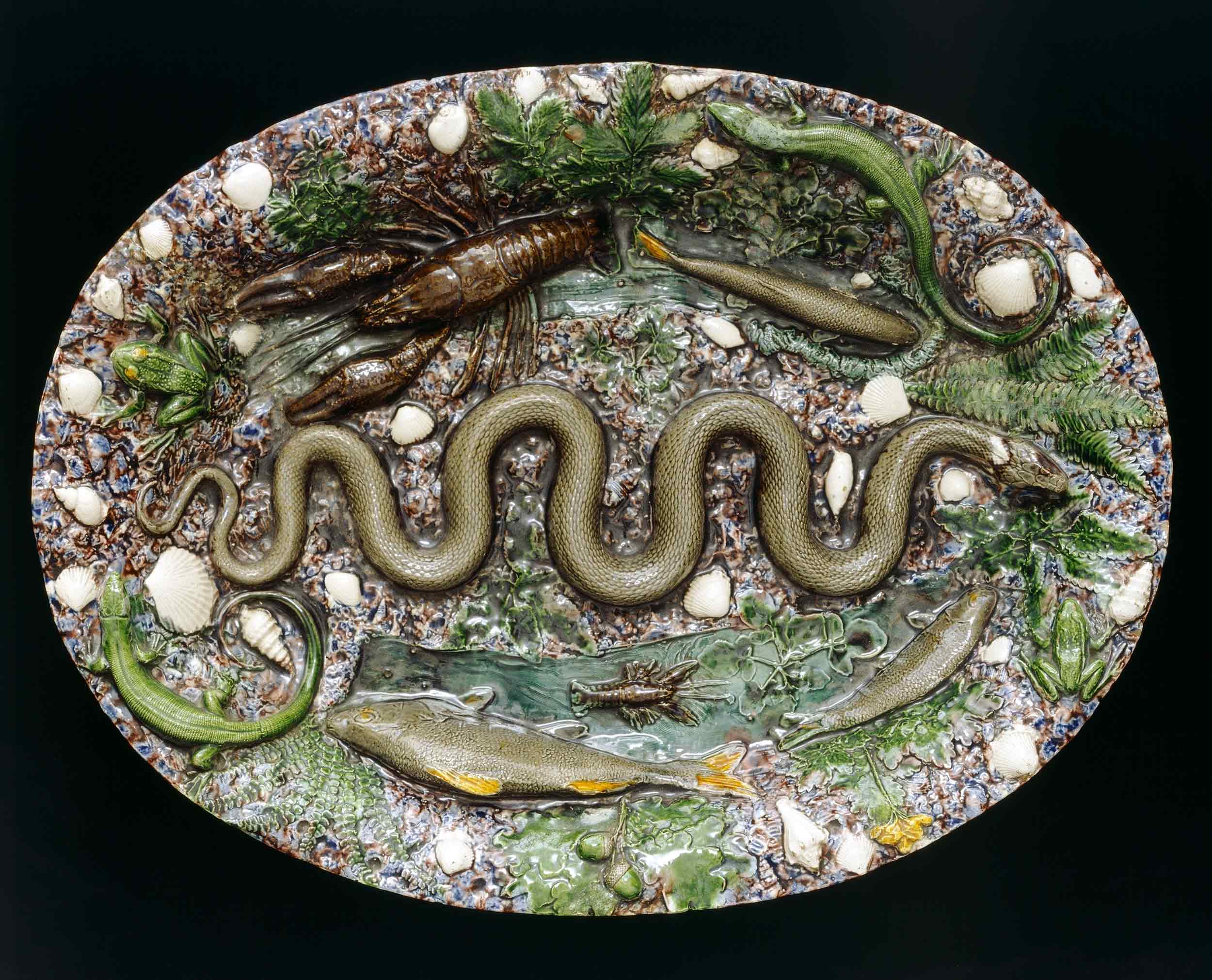 Oval dish with moulded eel, fish and crab, by Bernard Palissy, 1565–75