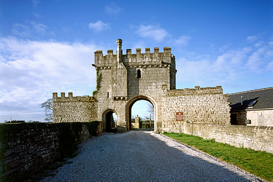 Steeton Hall Gateway, flanked by battlemented walls