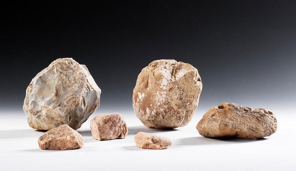 Building Stonehenge | English Heritage