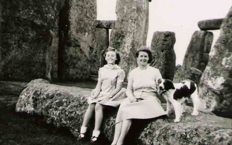 Jennifer Banks with her mother and dog, 1957