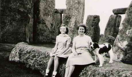 Jennifer Banks with her mother and dog, 1957 Jennifer Banks with her mother and dog, 1957