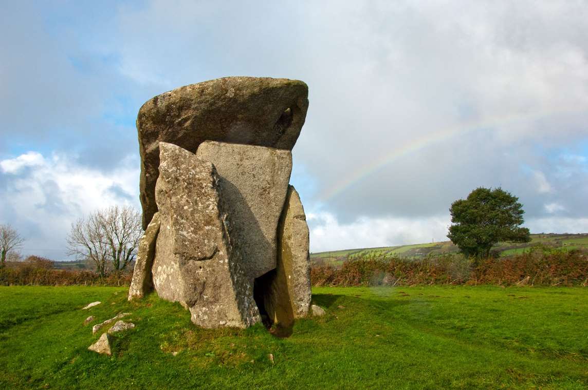 Trethevy Quoit | English Heritage