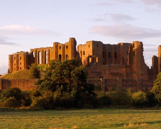 Kenilworth Castle and Elizabethan Garden