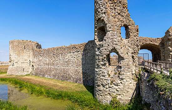 Members' Event: Kings and Castellans - The Medieval Siege Tour at Pevensey Castle
